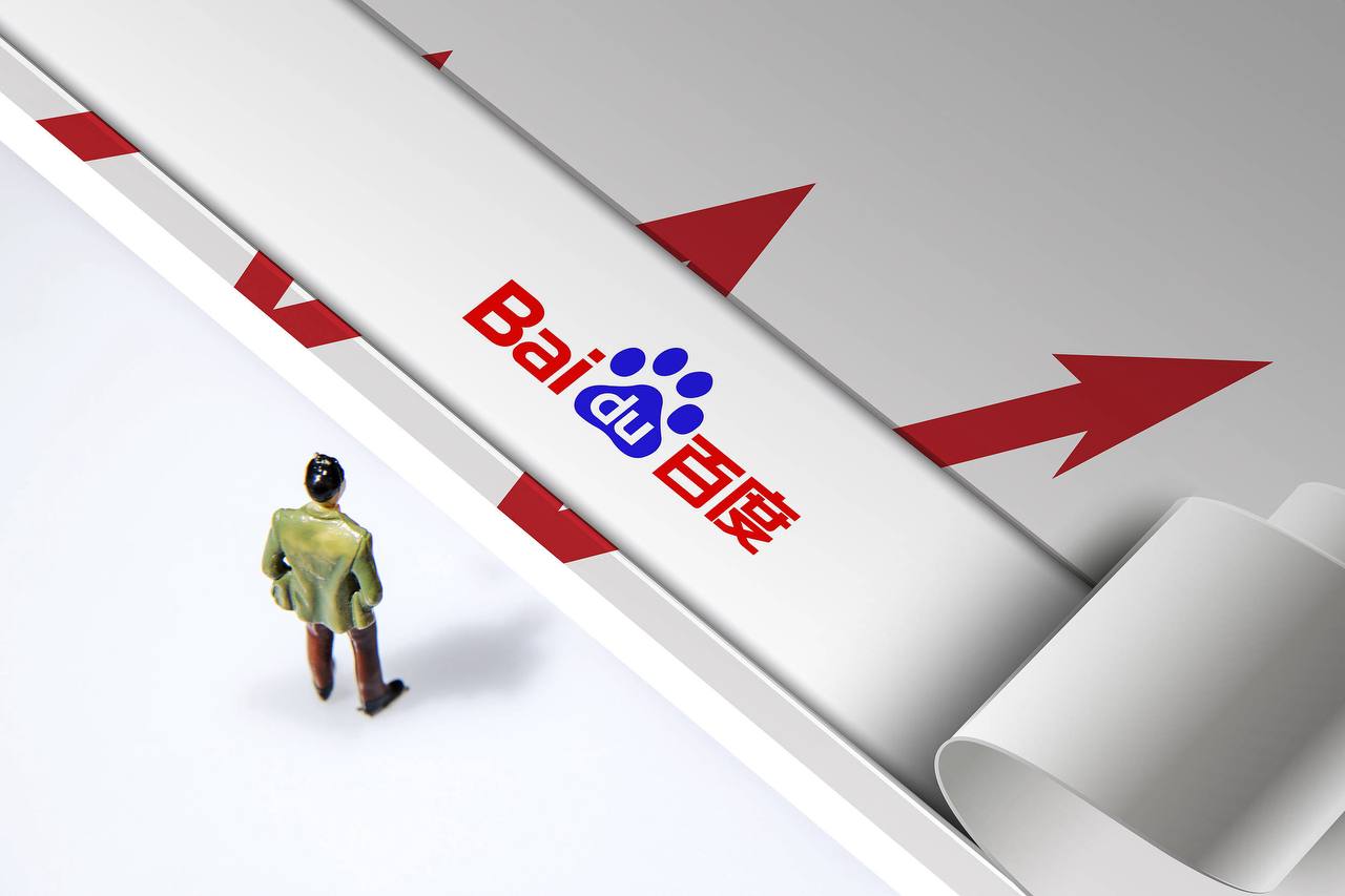 跟宋茜穿法奢白金鹅绒服过冬